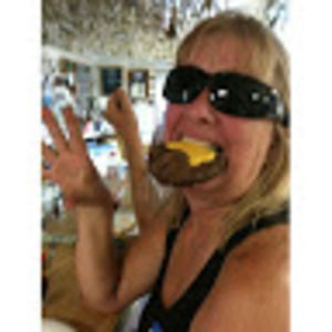 Meet your Posher, Shari